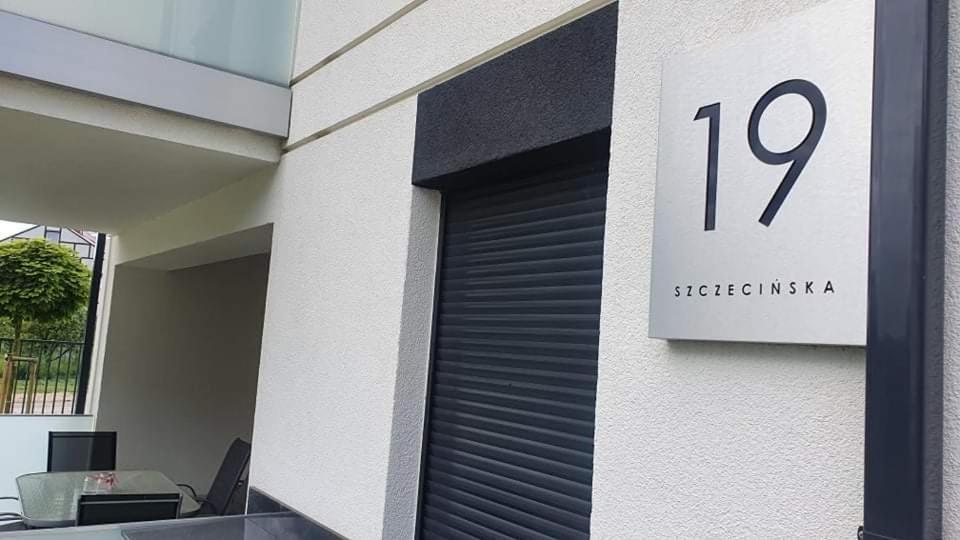 Aparthotel レバル エクステリア 写真