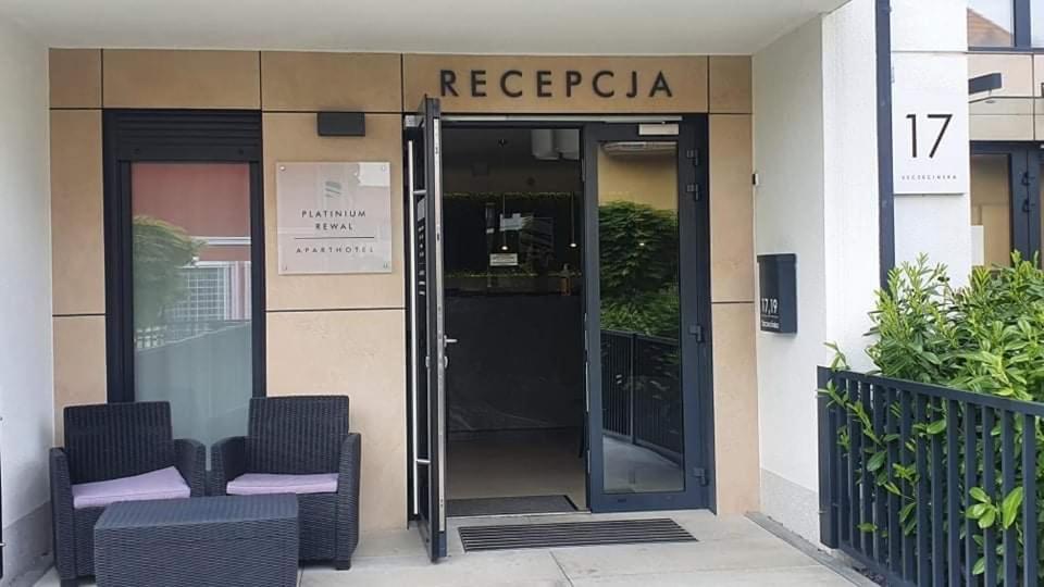Aparthotel レバル エクステリア 写真